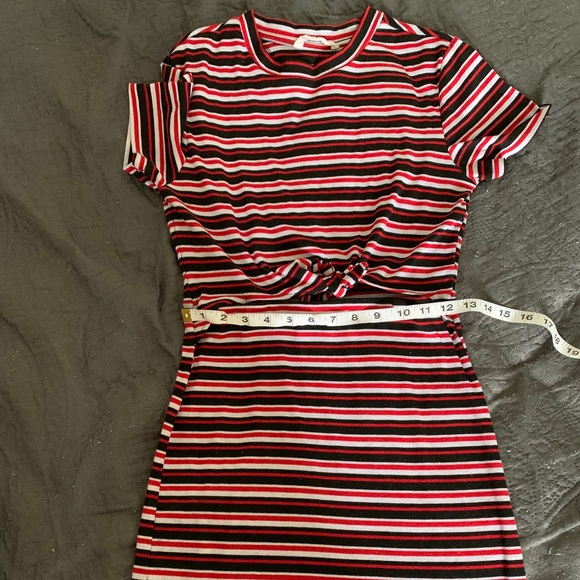 Red striped T-shirt dress - Picture 5 of 6